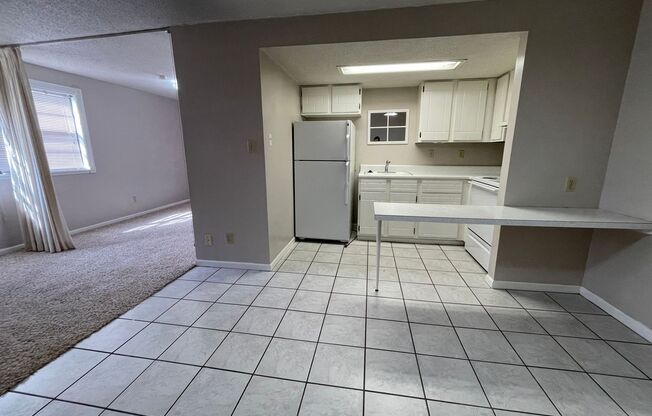 Studio apartment 1/2 block from campus. Available Aug 1st!