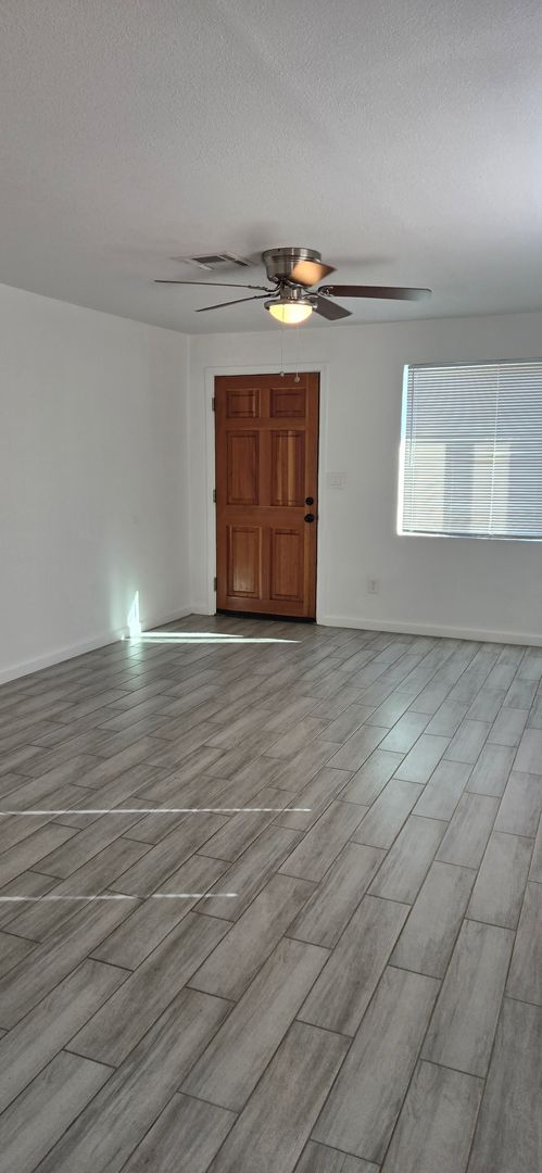 Newly Remodeled 2 Bedroom 1 Bath Condo