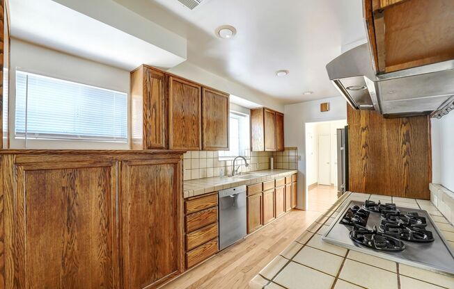 Altadena Home For Lease