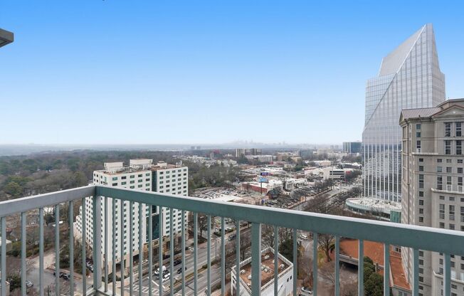 Upgraded Studio Condo in Buckhead