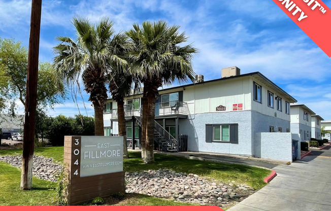 2 beds, 1 bath, $1,295, Unit 221