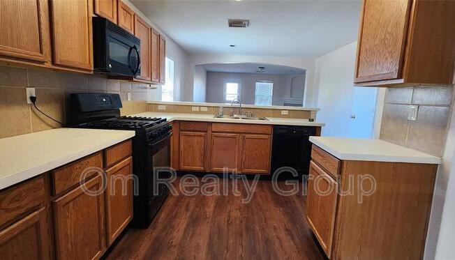 315 SUNSET COLONY DR
