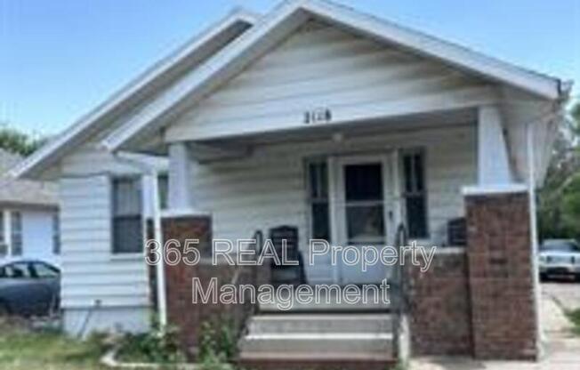 2118 8 AVE