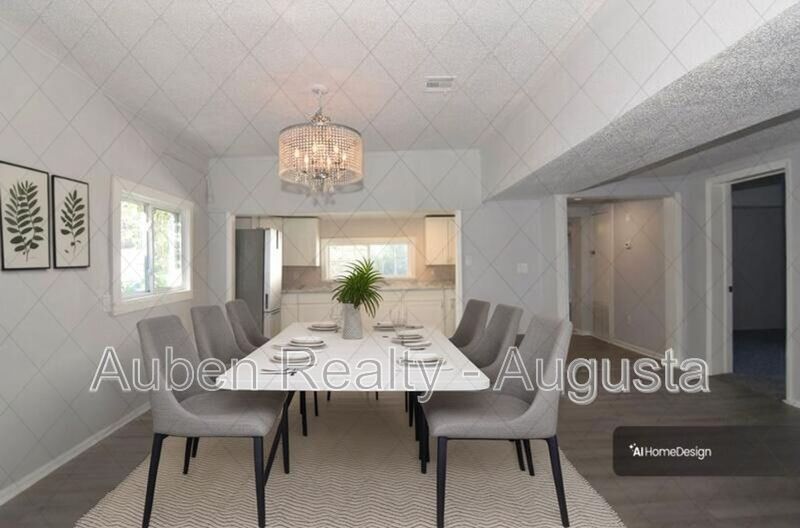 1015 8 ST