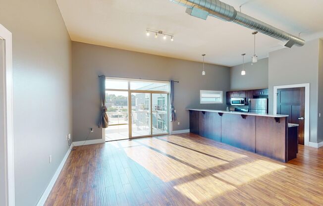 2 beds, 2 baths, 1,172 sqft, $1,625, Unit 115-210 (The Quartz)