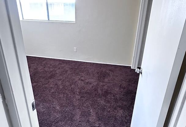 2 beds, 1.5 baths, $1,495, Unit Apt 31