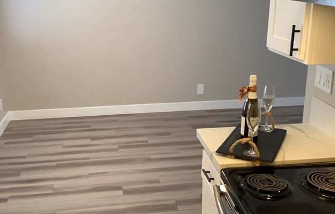 2 beds, 2 baths, 900 sqft, $3,450, Unit 69