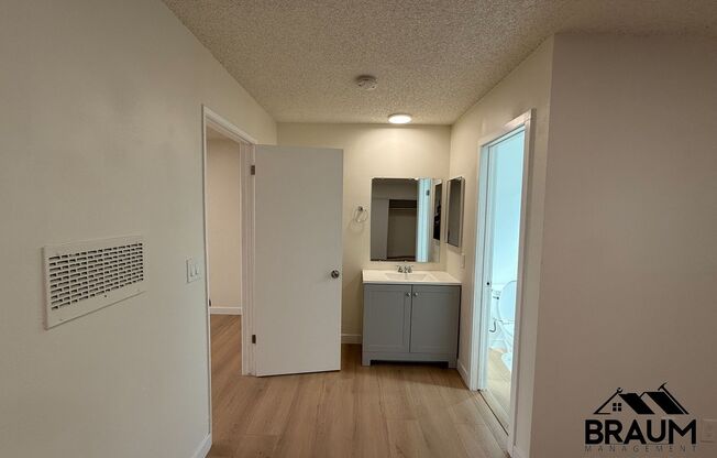 1 bed, 1 bath, 750 sqft, $1,895, Unit 101