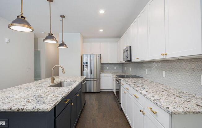 2 beds, 2 baths, 1,262 sqft, $2,200, Unit 302