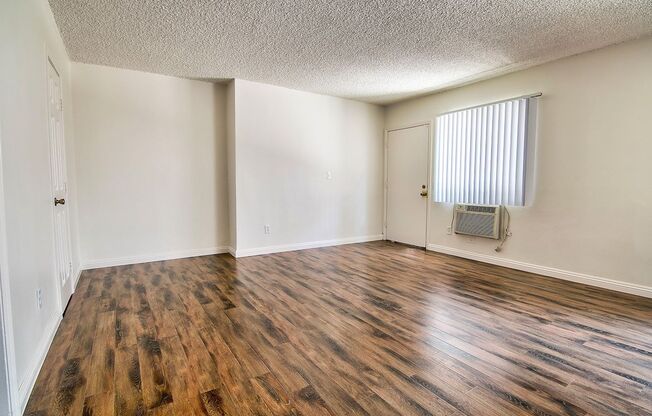 1 bed, 1 bath, $1,650, Unit 06