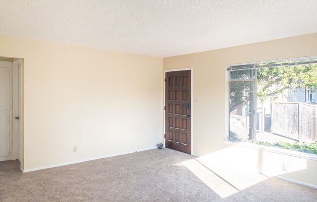 110-112 Locust Avenue