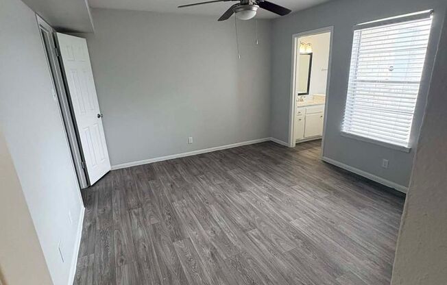 2 beds, 2 baths, 931 sqft, $1,003, Unit 14-1404