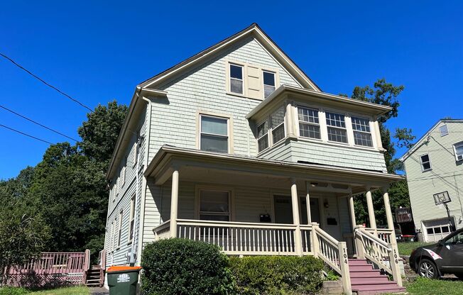 104 Oak St - Blue Pod