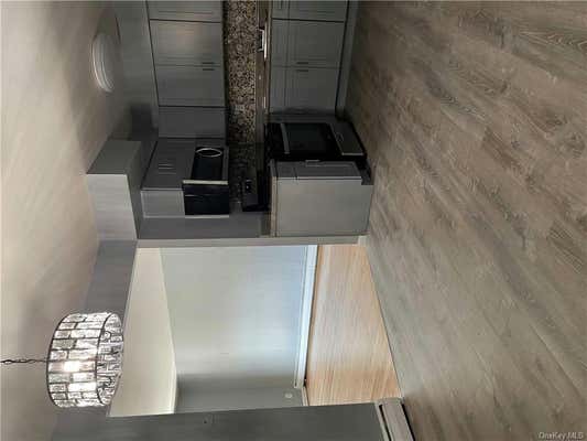 3 beds, 2 baths, 750 sqft, $3,400, Unit 2