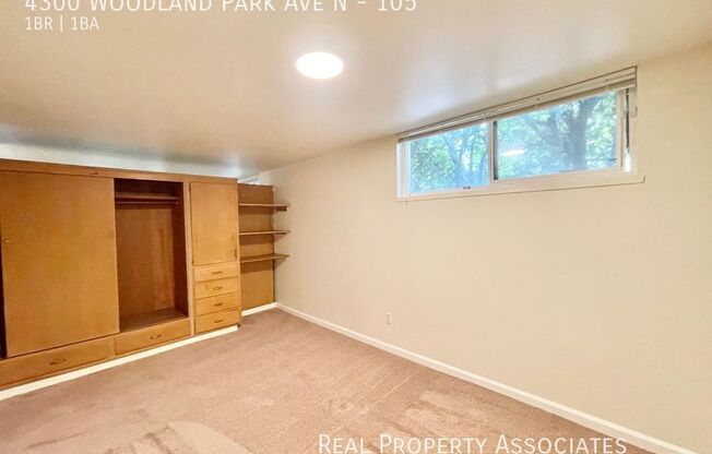 4300 Woodland Park Ave N