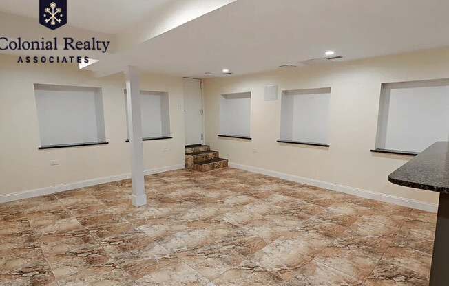 29 Saint Marys Ct Apt 1A