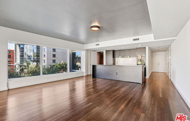 2 beds, 2.5 baths, 2,000 sqft, $7,995, Unit 5A