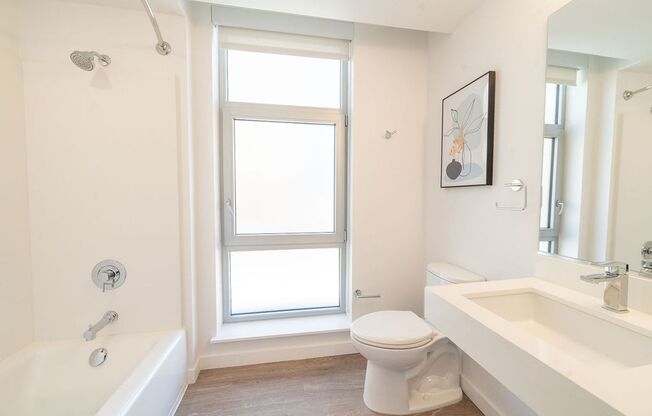 Studio, 1 bath, 345 sqft, $2,740, Unit 304