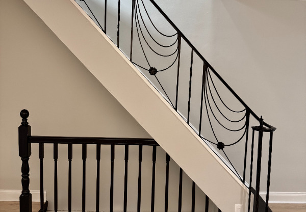 2322 S HUTCHINSON ST