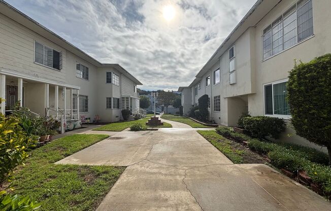 Chevy Chase, 719-729