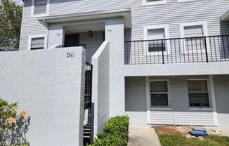 Waterside Community Condo – Steps from Scenic Hillsborough River