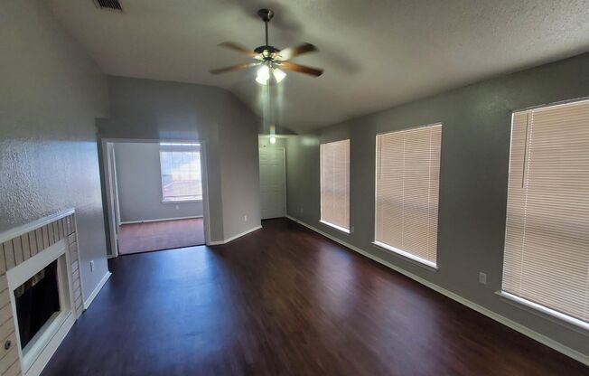 Great home in Mesquite for a great price!