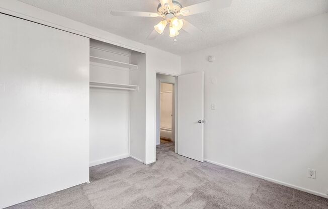 3 beds, 1 bath, 1,000 sqft, $2,745, Unit 4