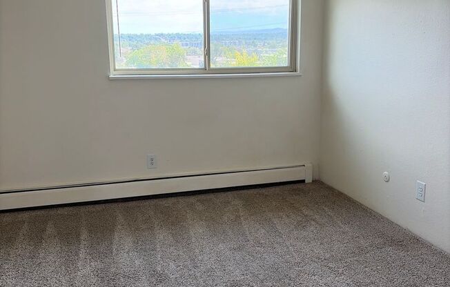 1 bed, 1 bath, 560 sqft, $850, Unit F-308