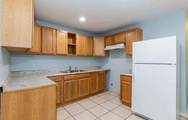 1 bed, 1 bath, 700 sqft, $1,150, Unit Unit 204