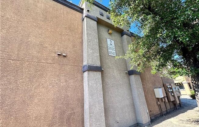 1 bed, 1 bath, $1,250, Unit #2007