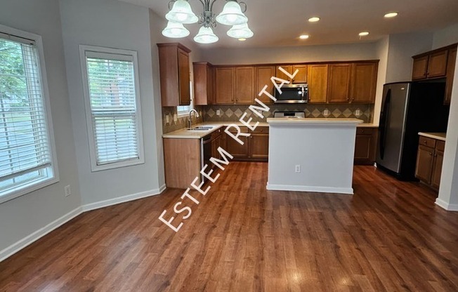 102 PRESIDENTS WALK LN