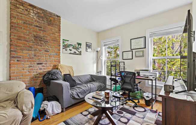 238 3 ST