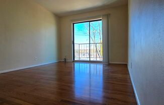 1 bed, 1 bath, $690, Unit 4304 Unit G