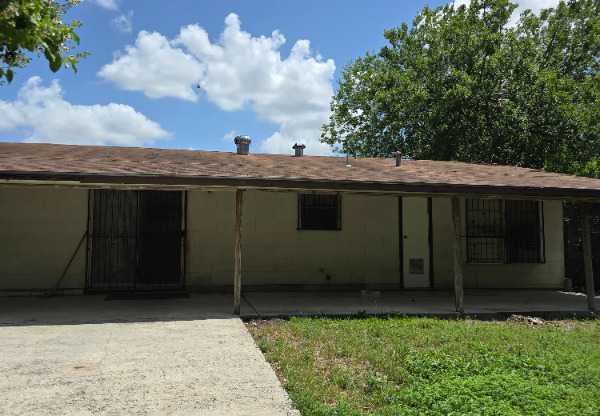 7619 WESTFIELD BLVD