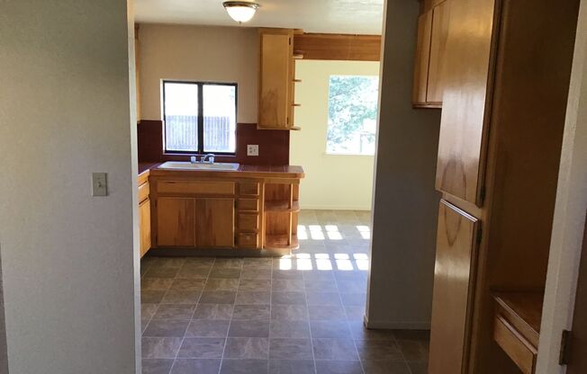 2 beds, 2 baths, $1,650