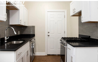 3817 Greenview Ave.