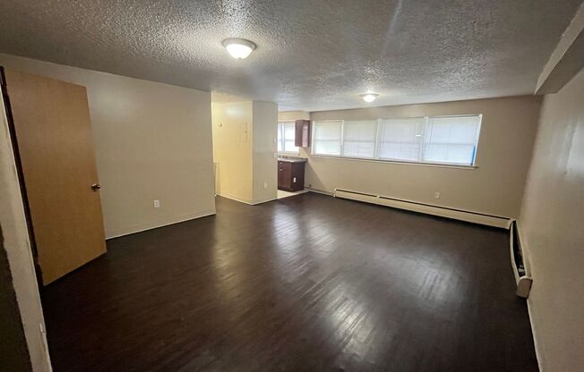 Studio, 1 bath, 600 sqft, $1,000, Unit 6819 Humboldt Ave N #102, Brooklyn Center MN 55430