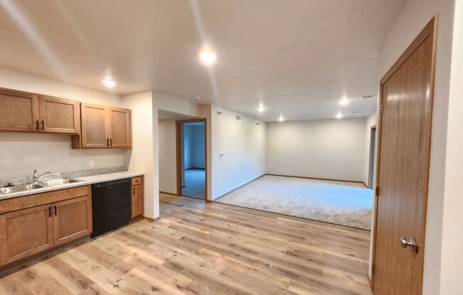 1 bed, 1 bath, 756 sqft, $1,095, Unit 3520 101