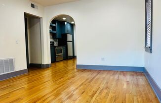 Studio, 1 bath, 600 sqft, $795, Unit Unit 4