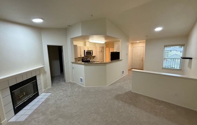 Tastefully Updated Issaquah 2bd 2bath Condo!