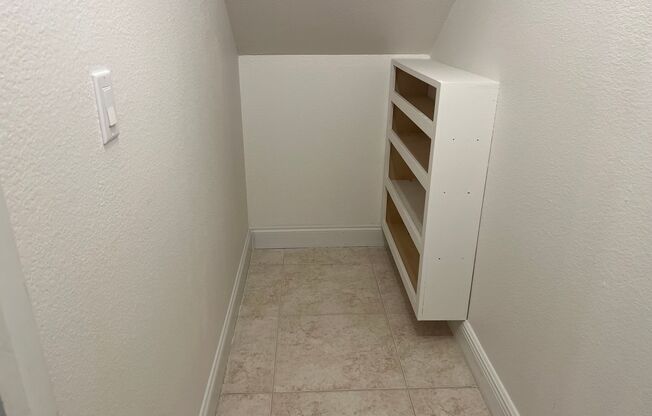 2 beds, 2 baths, $1,700