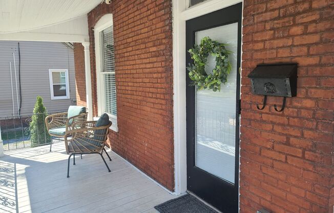 Furnished Lower Town Cottage in Lower Town - Just Opened!