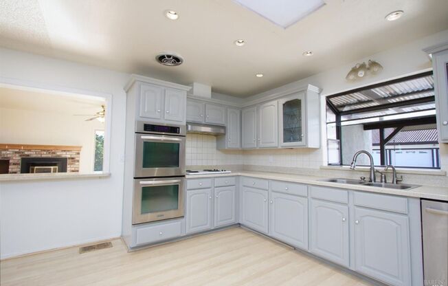 201 (20250-20300 Arnold)