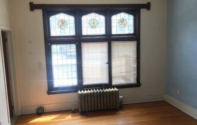 Studio, 1 bath, 325 sqft, $1,150, Unit 9