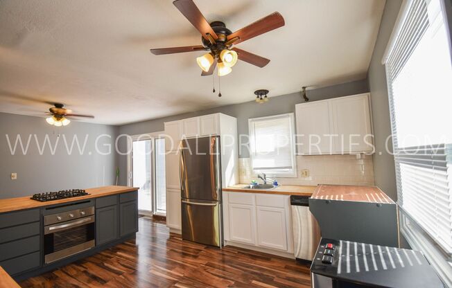 2 beds, 2 baths, $1,450