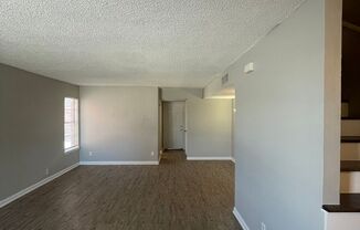 2 beds, 1.5 baths, 1,152 sqft, $1,100, Unit Apt #06