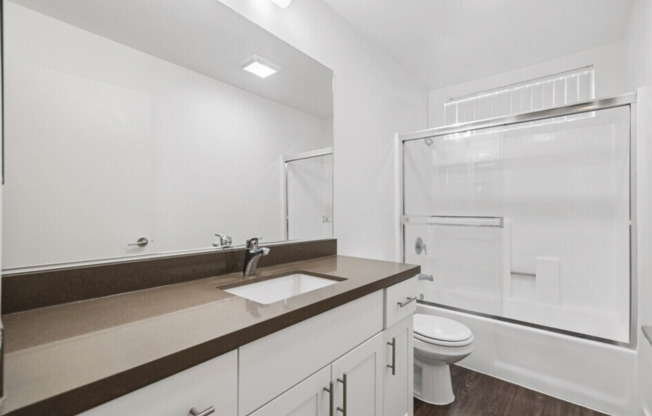 1 bed, 1 bath, 944 sqft, $2,695, Unit 206