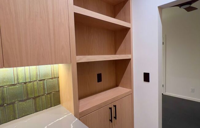 Studio, 1 bath, 400 sqft, $1,850, Unit 106