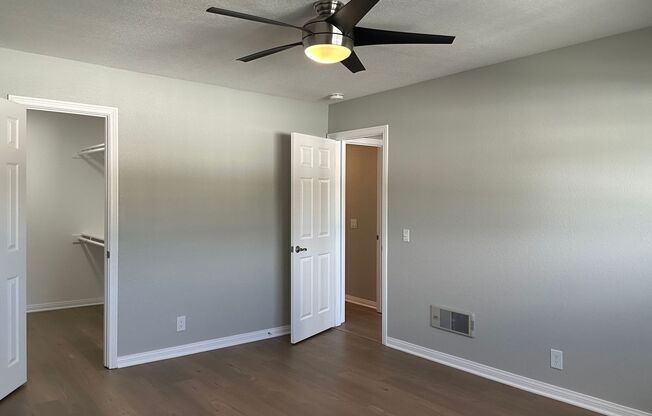2 beds, 1 bath, 920 sqft, $2,750, Unit K9