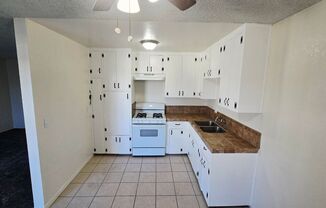 26 - 1210 Stoneridge